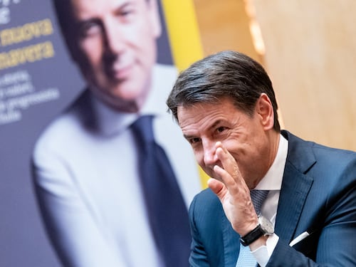 Bisignani: il Conte romanzato. Le omissioni, l’ambiguità e quell’Opa sul Pd