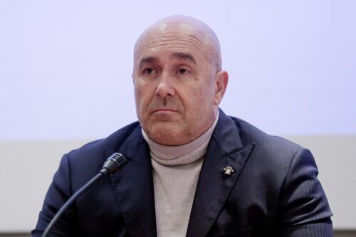 Stefano Bandecchi indagato per la quasi rissa, la reazione: "Al prossimo una testata"