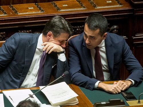 Più tasse sul volontariato. Il governo fa retromarcia sull'Ires: "Cambieremo la norma"