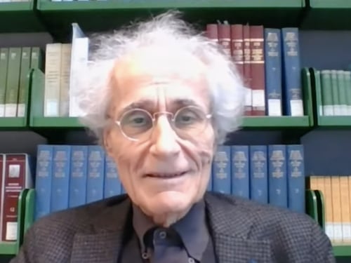Canfora smonta Schlein: "Orizzonte ristretto". Altro che problema per Meloni