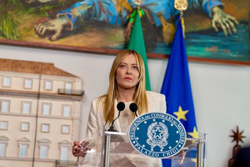 No Tav, Meloni e Piantedosi a Chiomonte dopo gli scontri. E la Polizia ferma quattro antagonisti