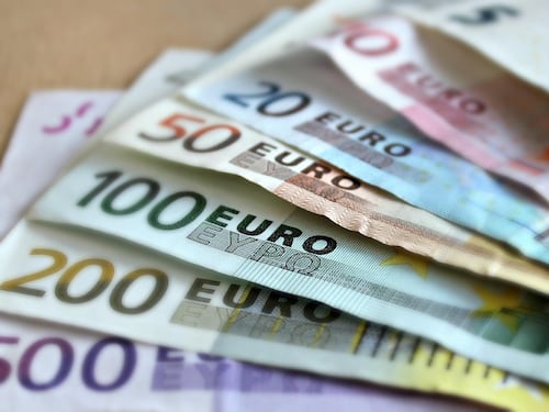 Mutui variabili, rate alle stelle per colpa della Bce: i numeri del disastro