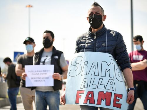Beffa riaperture, la rabbia dei dimenticati. Il decreto del governo scontenta tutti