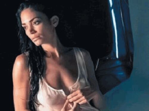 Elodie attacca Giorgia Meloni. FdI: "Vuole solo farsi pubblicità"