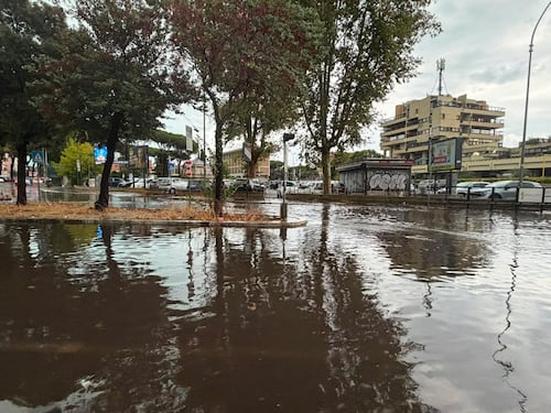 Maltempo, Roma nel caos ma per il Comune va tutto bene: "Meno criticità del passato"