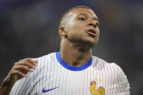 Mbappé, l’ammissione dopo le accuse di stupro in Svezia: “Rapporto consenziente”