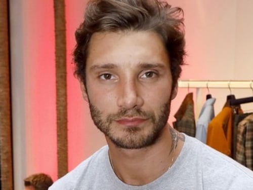 Stefano De Martino, il video su TikTok spiazza i fan: vieni con me. E spunta quel commento...