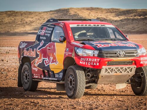 Due Hilux pronti per la Dakar 2017