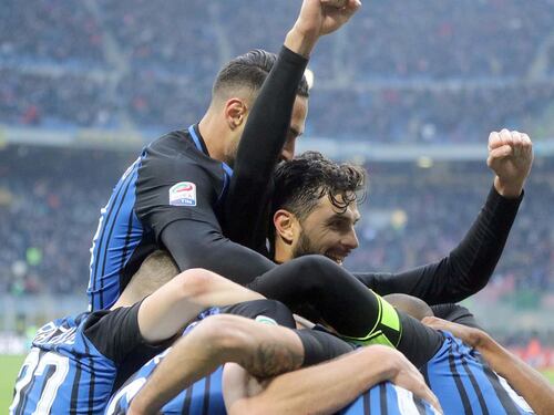 L'Inter spazza via il Chievo e va in testa: 5-0 a San Siro