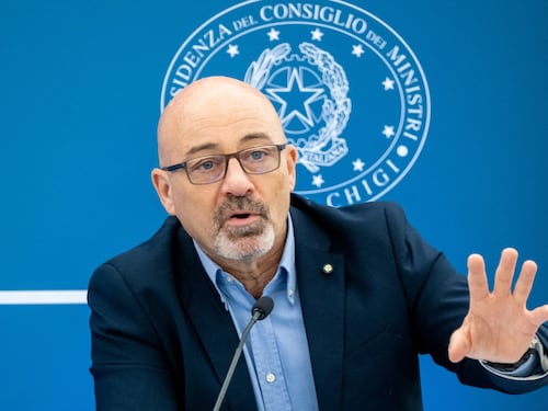 Riscaldamenti, Cingolani firma il decreto che stabilisce nuovi limiti e orari