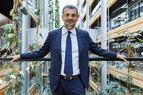 Asse De Caro-De Luca, il futuro del campo largo sarà deciso dai cacicchi