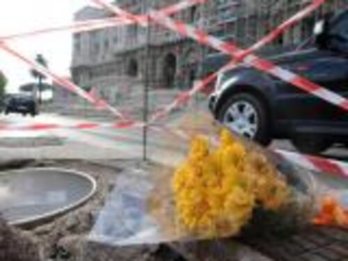 Schianto di piazzale dei Tribunali Indagato il conducente dell'auto