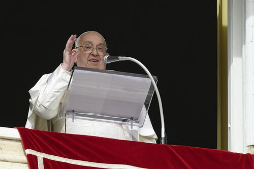 Angelus, Papa Francesco: "Summit sui diritti dei bambini occasione unica"