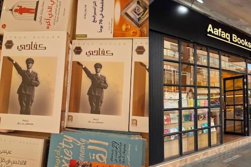 Londra, la denuncia di un consigliere in una libreria: "Mein Kampf in arabo, questa è integrazione?"