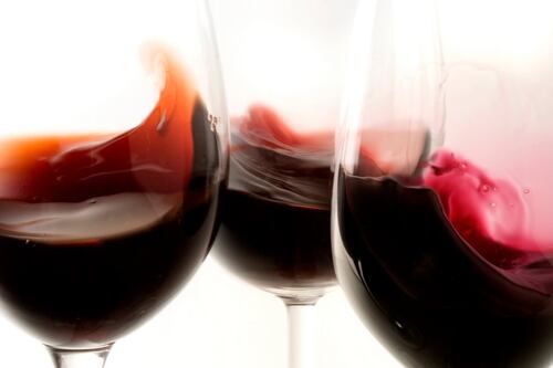 Chiusi in casa ma con le scorte di vino: acquisti su del 50%