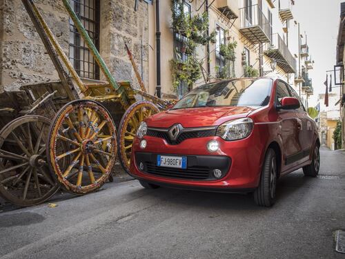 Renault Twingo scopre il cambio automatico