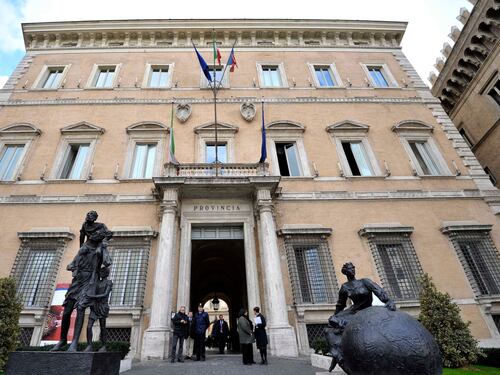 Così ci hanno preso in giro sul taglio delle Province