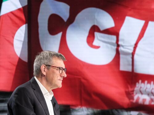 “Critiche al Jobs Act e poi lo sfruttano per licenziarmi”, Cgil con le spalle al muro