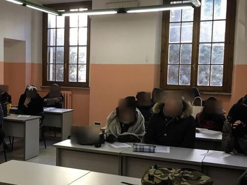 Termosifoni spenti e ragazzi al gelo L'operazione "scuole calde" di Virginia Raggi è un flop