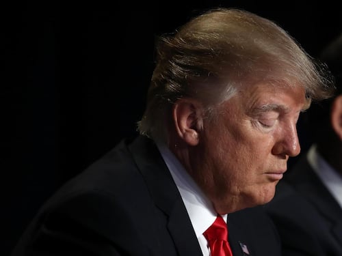 Guai per Trump: Manafort condannato, Cohen si autoaccusa