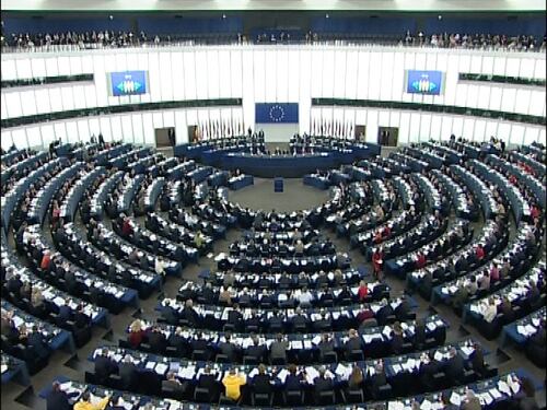 L'ultimo affronto dell'Europa: "Italiani scansafatiche"