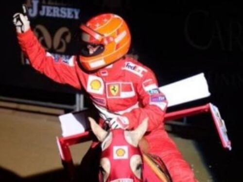 Come si veste la figlia di Schumacher. Gina Maria commuove tutti