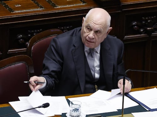 Referendum, bufera sull'Anm: il post choc su Minneapolis. Nordio: "Intelletto inadeguato o..."