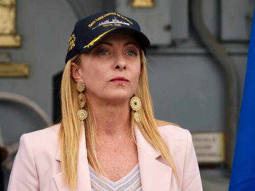 Sondaggi, cresce la fiducia nel premier Meloni. Che succede nel centrodestra
