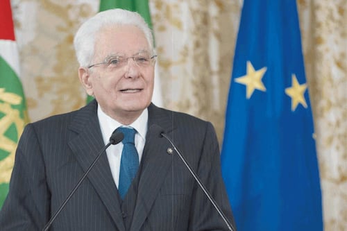 Carne sintetica, Mattarella firma il decreto. Solita figuraccia a sinistra