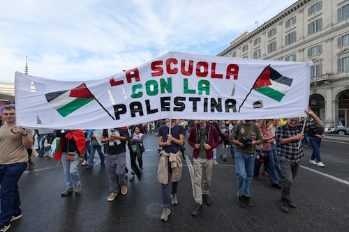 Reggio Emilia, la schedatura degli insegnanti ebrei: costretti a rinunciare al viaggio per il diktat anti-Israele
