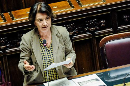 Opzione Donna, Roccella blinda la riforma: "Riconoscere il valore sociale della maternità"