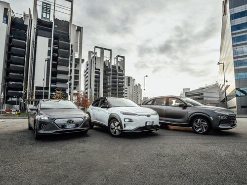 Hyundai punta su elettrico e idrogeno