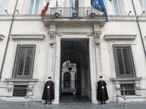 Pensioni e fisco, benefici maggiori a chi guadagna meno: cosa c'è nella Manovra