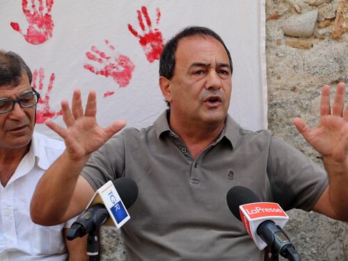 Mimmo Lucano, vergogna Rai. Usano Fiorello per esaltarlo, tanto paga Pantalone
