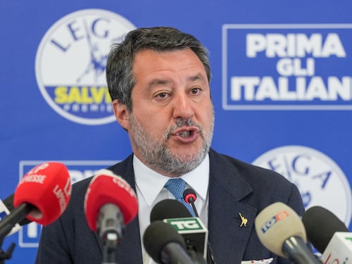 Migranti, Salvini fulmina i giudici: “Difficile il contrasto se rilasciano i fermati”