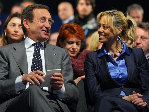 Bastonata per Fini, non solo Giancarlo nell'inchiesta spunta anche Elisabetta Tulliani