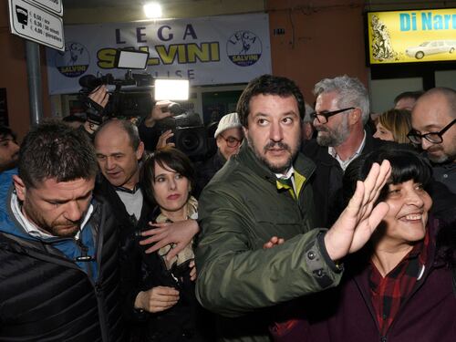 Salvini apre sul reddito di cittadinanza. Ma Di Maio insiste: io premier