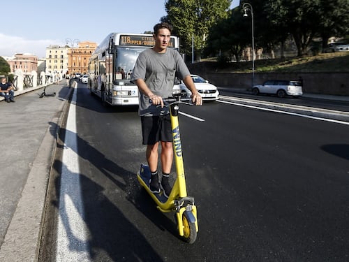 Quanti morti sui monopattini, a Roma il triste record
