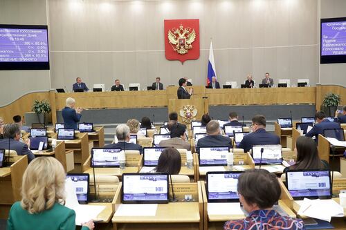 Russia, divieto totale di cambiare sesso: la stretta di Putin