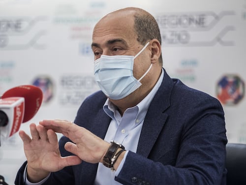 Festivi e prefestivi, nel Lazio riaprono megastore e mercati