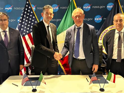Nasa, nuova corsa alla Luna. L'Italia protagonista: "Svolta storica"