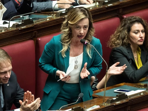 Governo ko se M5s dà Salvini ai pm