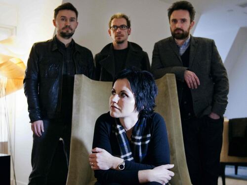Dolores O'Riordan, per Scotland Yard la morte non è sospetta. Gli amici: era terribilmente depressa