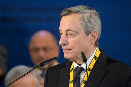 Rispunta Draghi: "Mediatore con Putin per l'Ue". L'indiscrezione del Financial Times