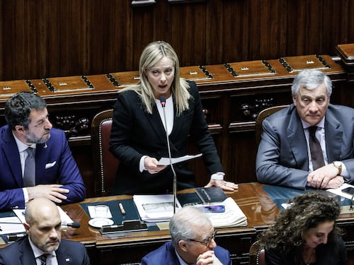 Nomine, Meloni sorride per l’intesa nel governo: a Enel Scaroni-Cattaneo, Cingolani ad Leonardo