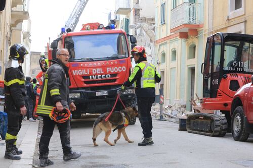 Matera, dramma per due vigili del fuoco: morti mettendo in salvo una famiglia