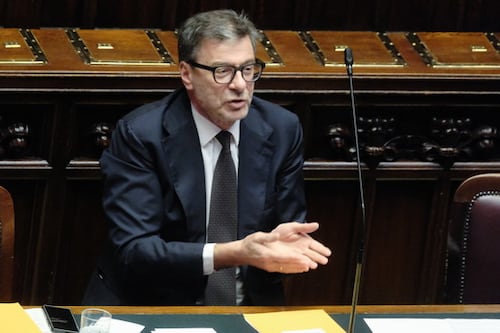 Manovra, arriva il nuovo pacchetto del governo: "3,5 miliardi per le imprese"