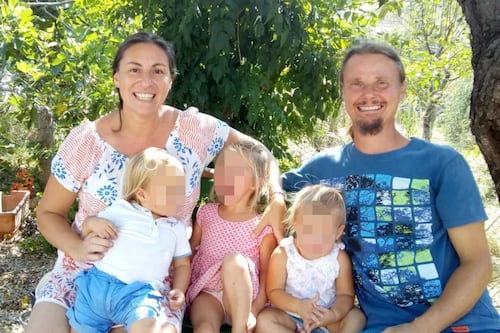 Famiglia nel bosco, i giudici: "Verificare stato psichico dei genitori"