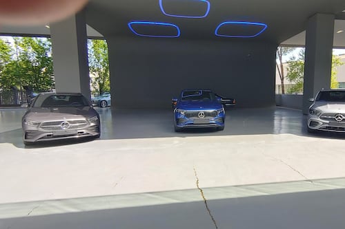 Mercedes punta sul digitale