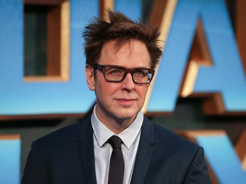 Rispuntano vecchi tweet offensivi, Disney licenzia il regista James Gunn